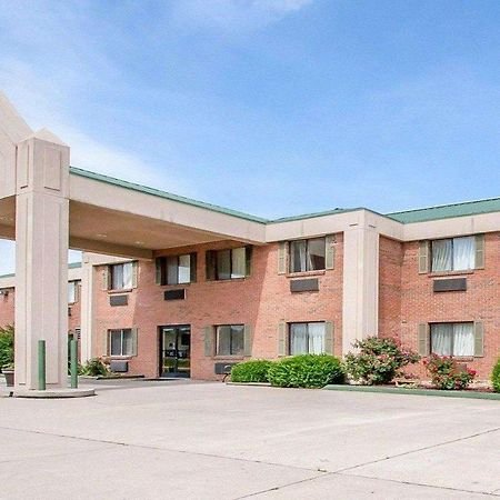 Econo Lodge Dexter Екстериор снимка