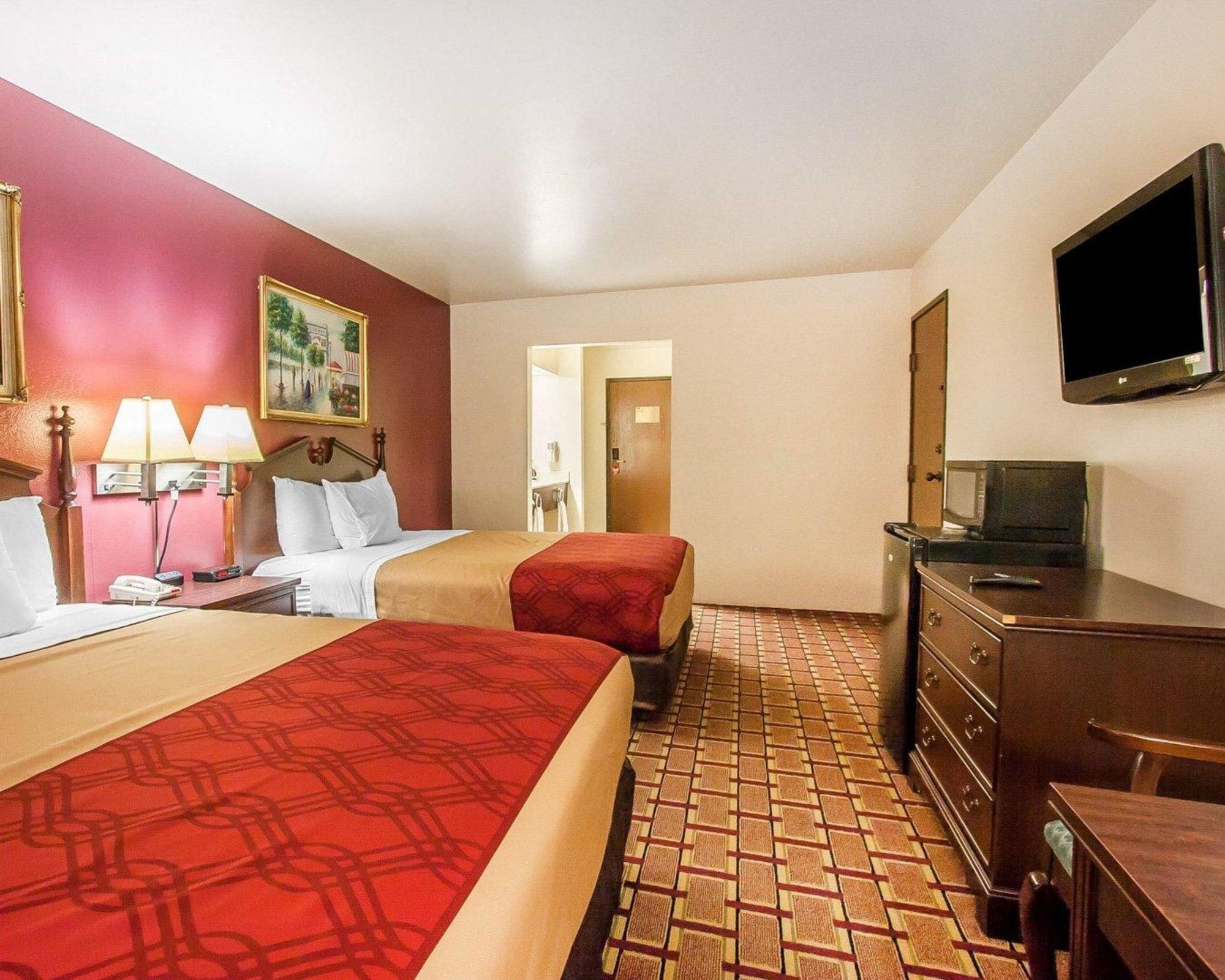 Econo Lodge Dexter Екстериор снимка