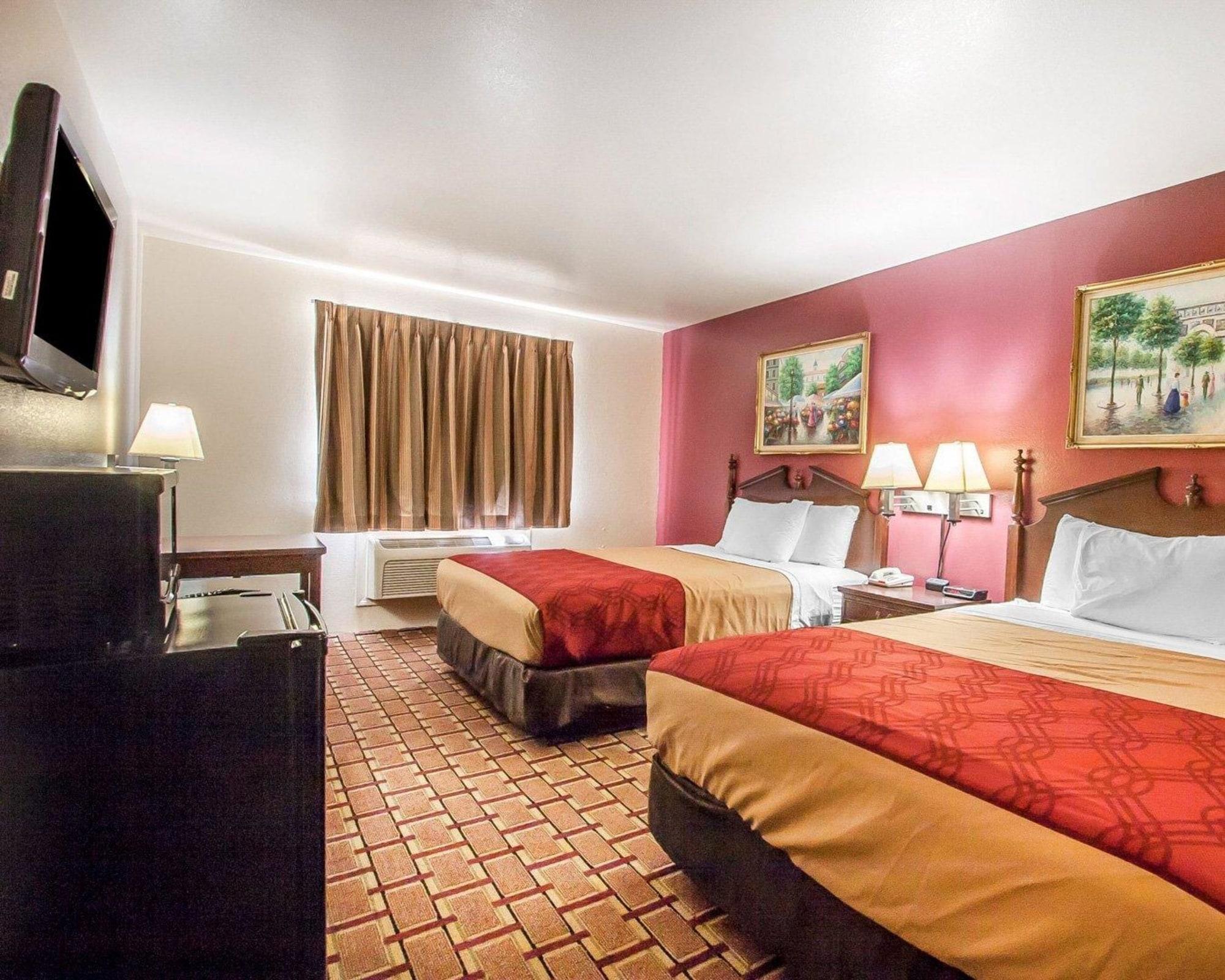 Econo Lodge Dexter Екстериор снимка