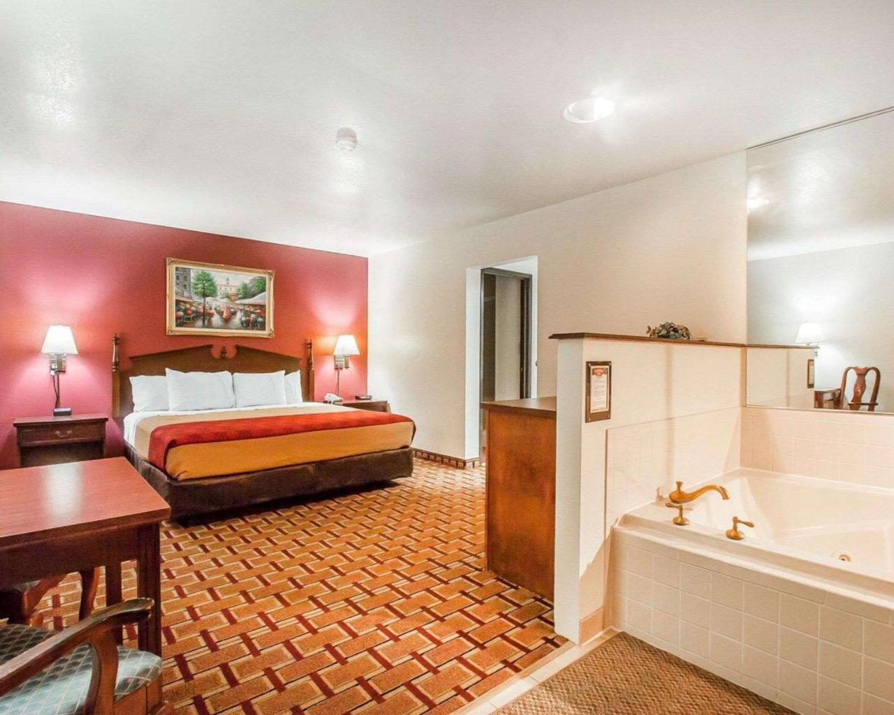 Econo Lodge Dexter Екстериор снимка