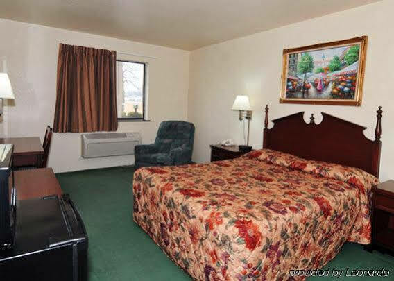Econo Lodge Dexter Екстериор снимка